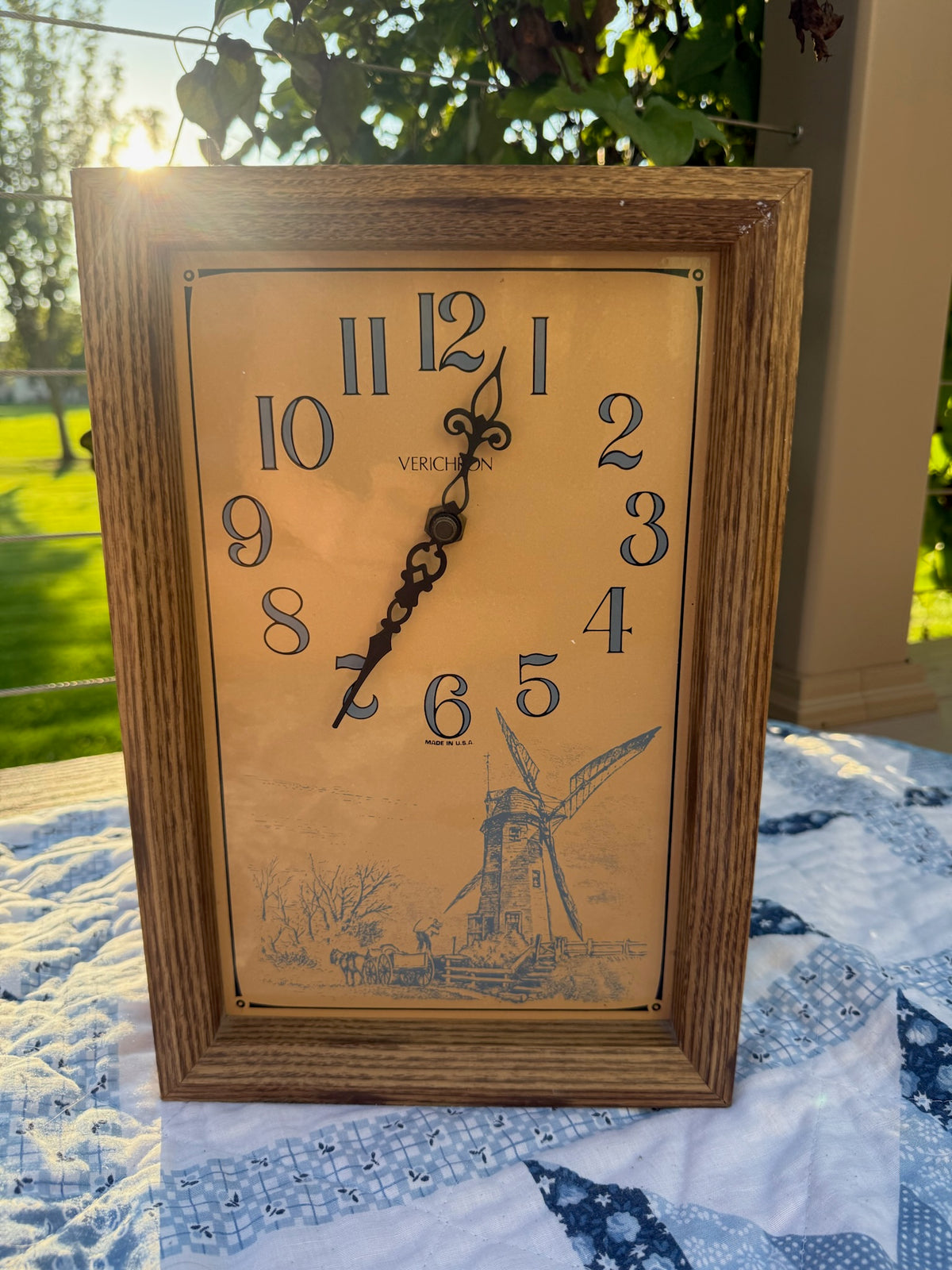 Lighthouse Clock